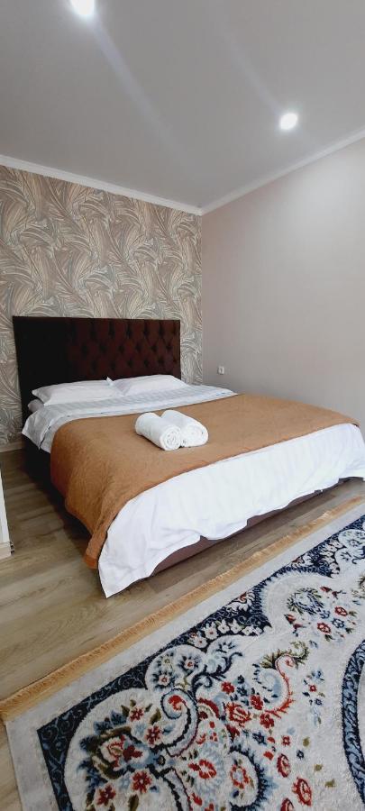 Appartamento Cosy flat Semej Esterno foto